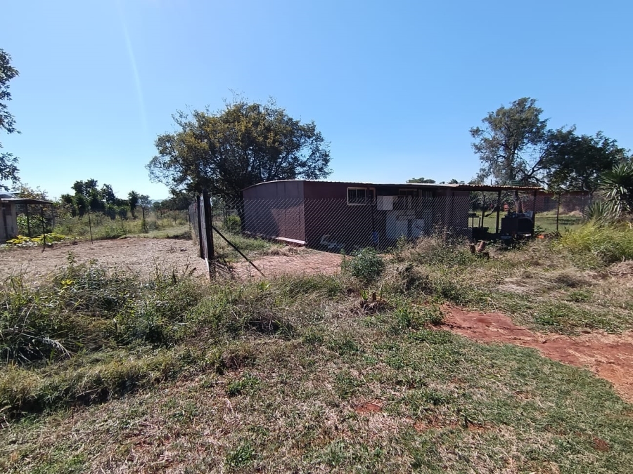  Bedroom Property for Sale in Hartbeespoort Rural North West